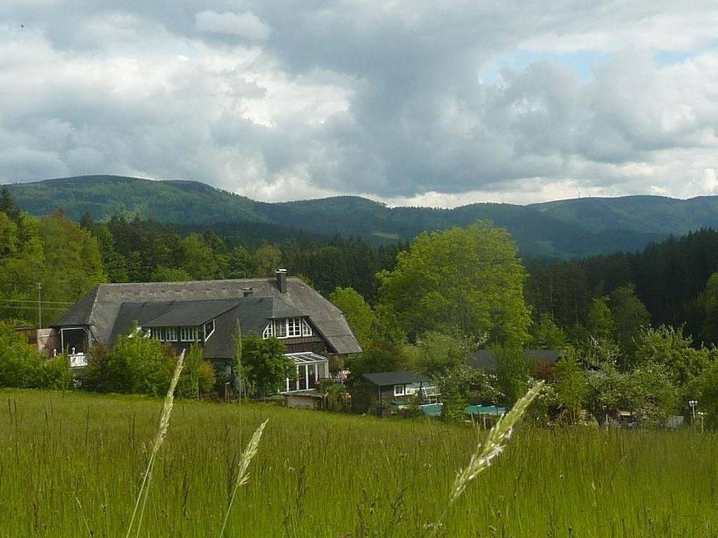 Ökologischer Bauernhof mit 3 Schlafzimmer in Elzach, Mittlerer Schwarzwald