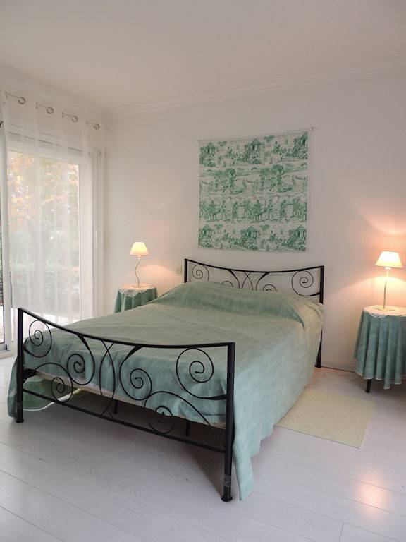 Gîte pour 4 personnes, avec terrasse ainsi que piscine et jardin dans l' Hérault - 4