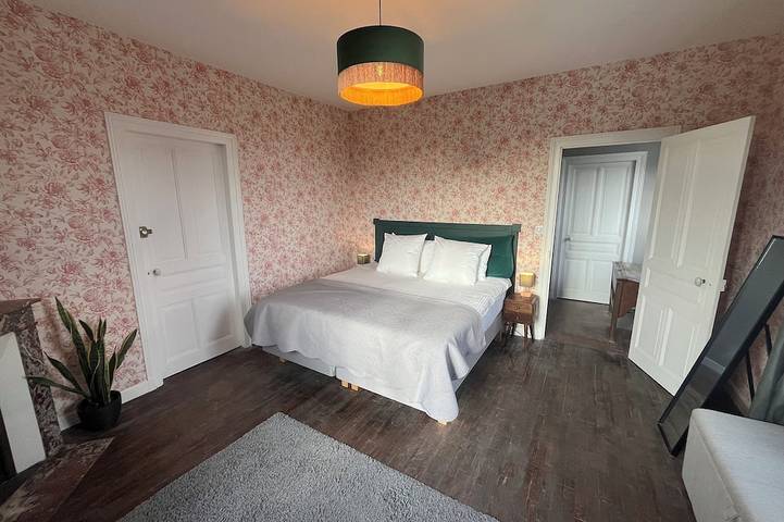 Location de vacances pour 12 personnes, avec piscine et jardin, animaux acceptés à Saint-Pierre-de-Frugie - 2