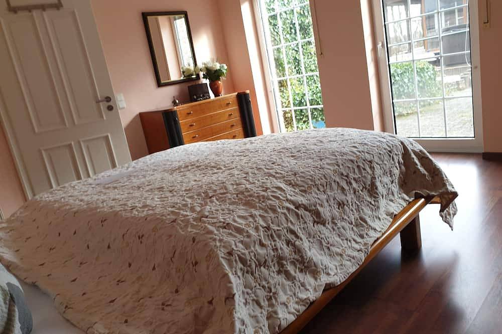 Villa mit Jacuzzi und Sauna - umgeben von Wiesen, Feldern und Wäldern in Kall, Naturpark Hohes Venn-Eifel