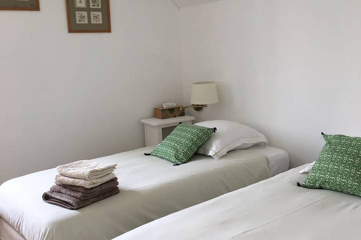 Location de vacances pour 6 personnes, avec Terrasse ainsi que Jardin et Piscine à Loches