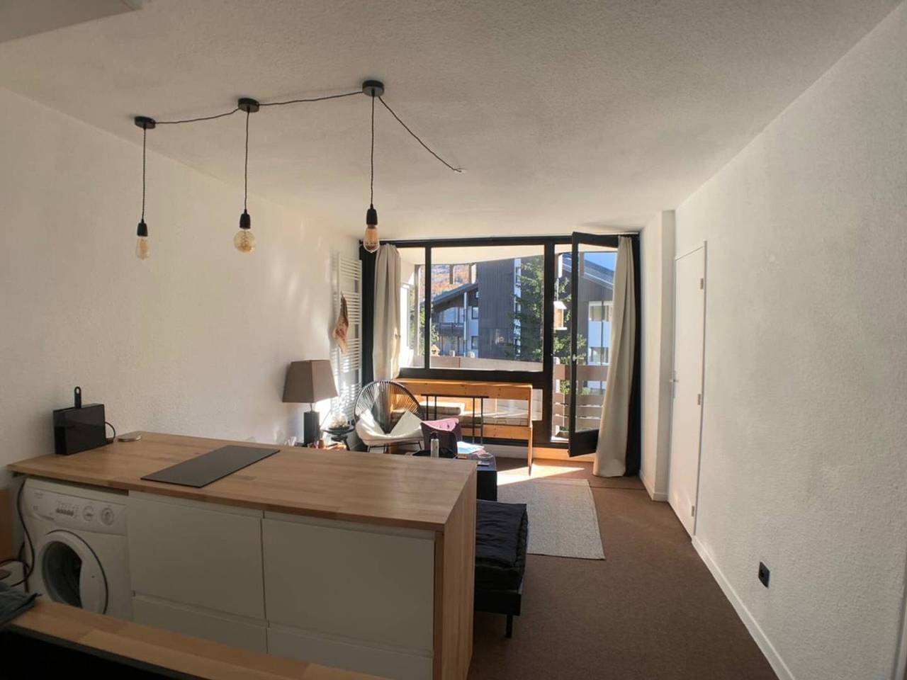 Apartamento entero, Apartamento cómodo 6 pers. balcón orientación sureste in Le Sauze, Enchastrayes