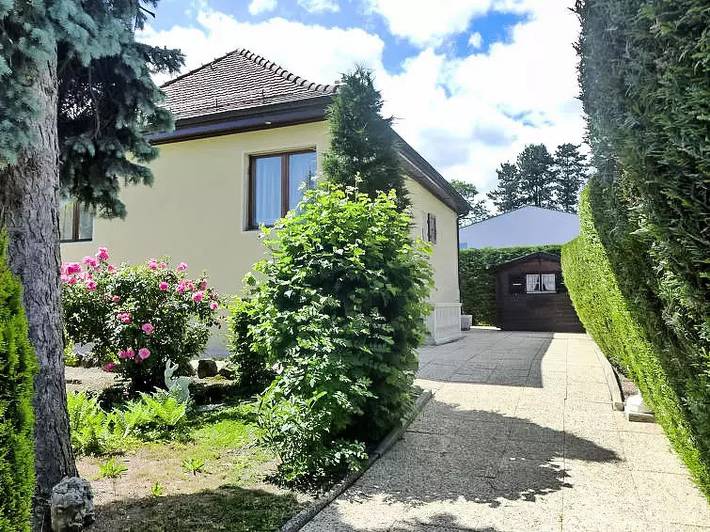 Villa für 2 Personen, mit Garten in der Schweiz - 2