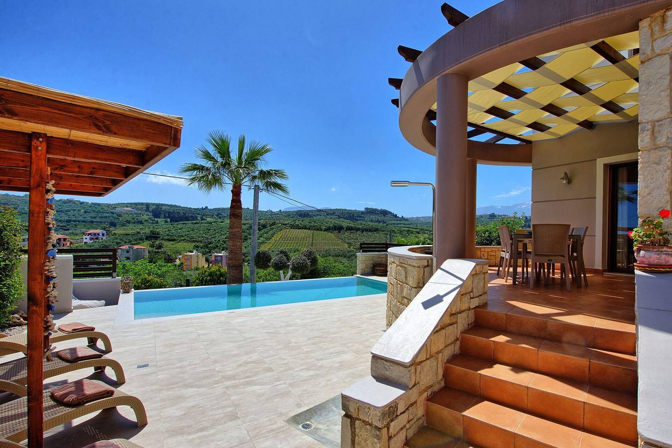 Villa für 4 Personen mit Pool in Kalyves, Chania und Umgebung