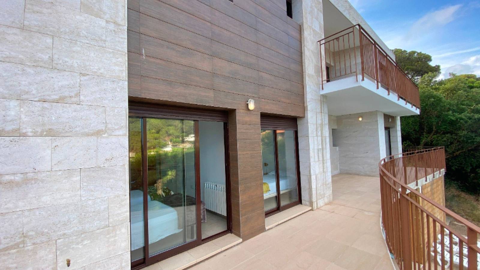 Villa 'Costacabana - Sunny Beach' con vistas al mar, piscina privada y Wi-Fi in Roca Grossa, Lloret de Mar