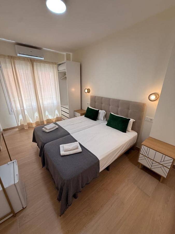 BnB für 5 Personen, mit Ausblick in Malaga - 2