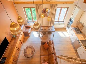 Gîte pour 5 personnes, avec terrasse et jardin à Modave