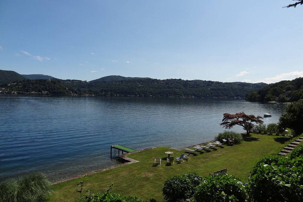 Casa vacanza a Lago d'Orta a partire da 837€ a notte