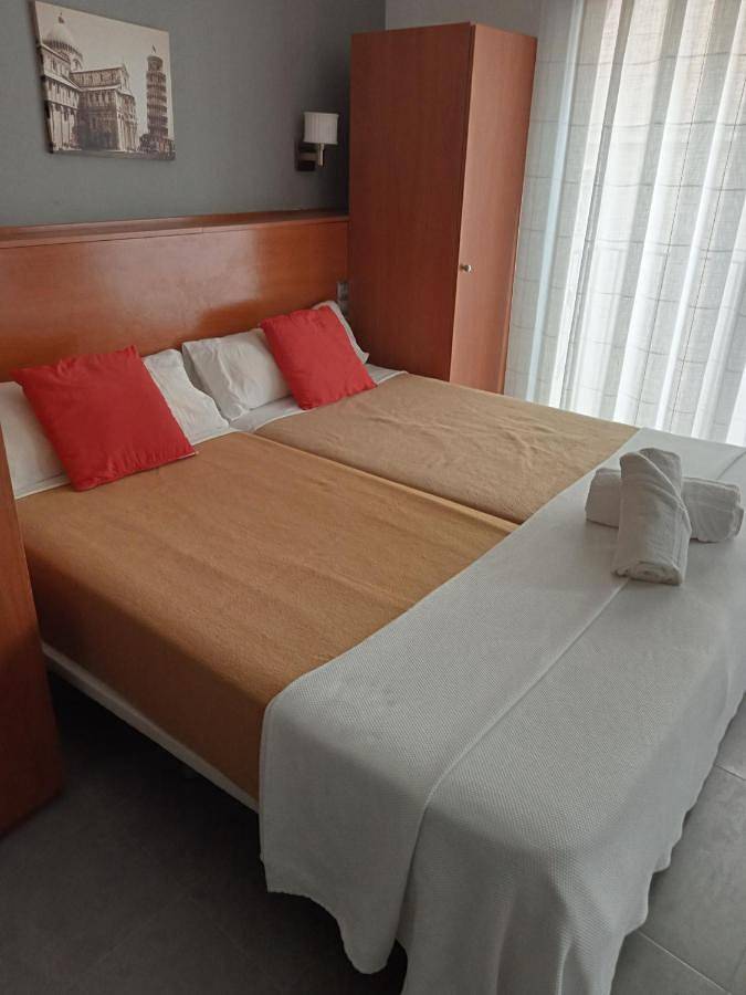 Appart’hôtel pour 2 personnes, avec Terrasse et Vue à Sitges - 4