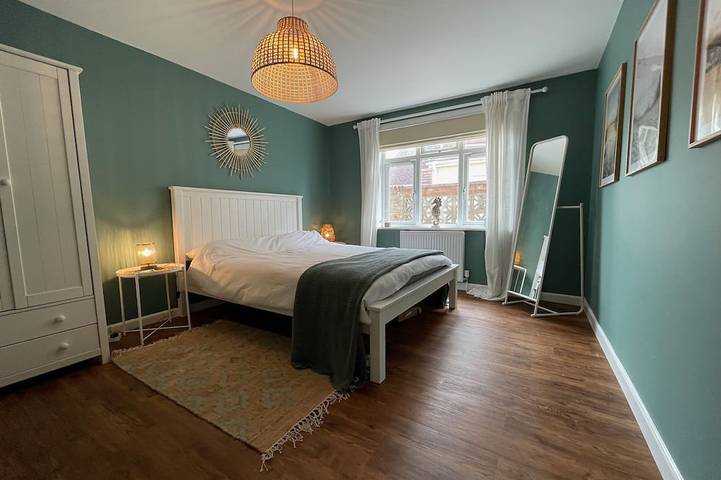 Ganze Wohnung, Seaview dog friendly ground floor flat 1 min to beach sleeps 4 in Fareham, Hampshire