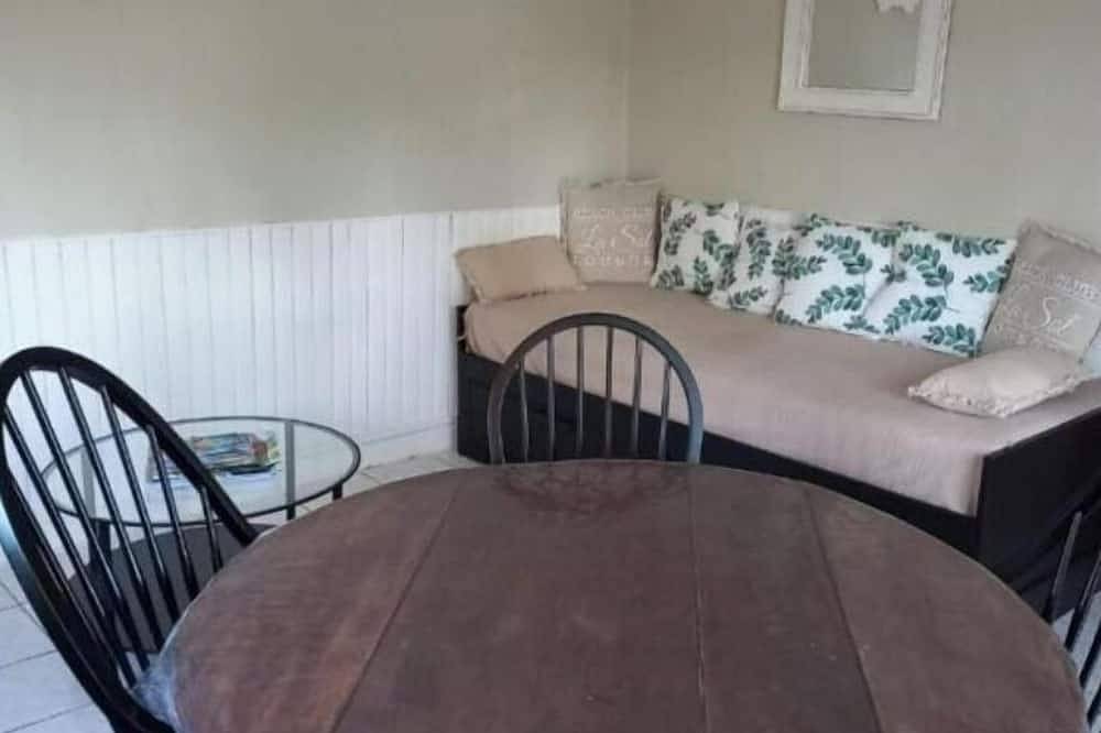 Ma Cabane Au Bord Du Lac in Neuvic, Ussel und Umgebung