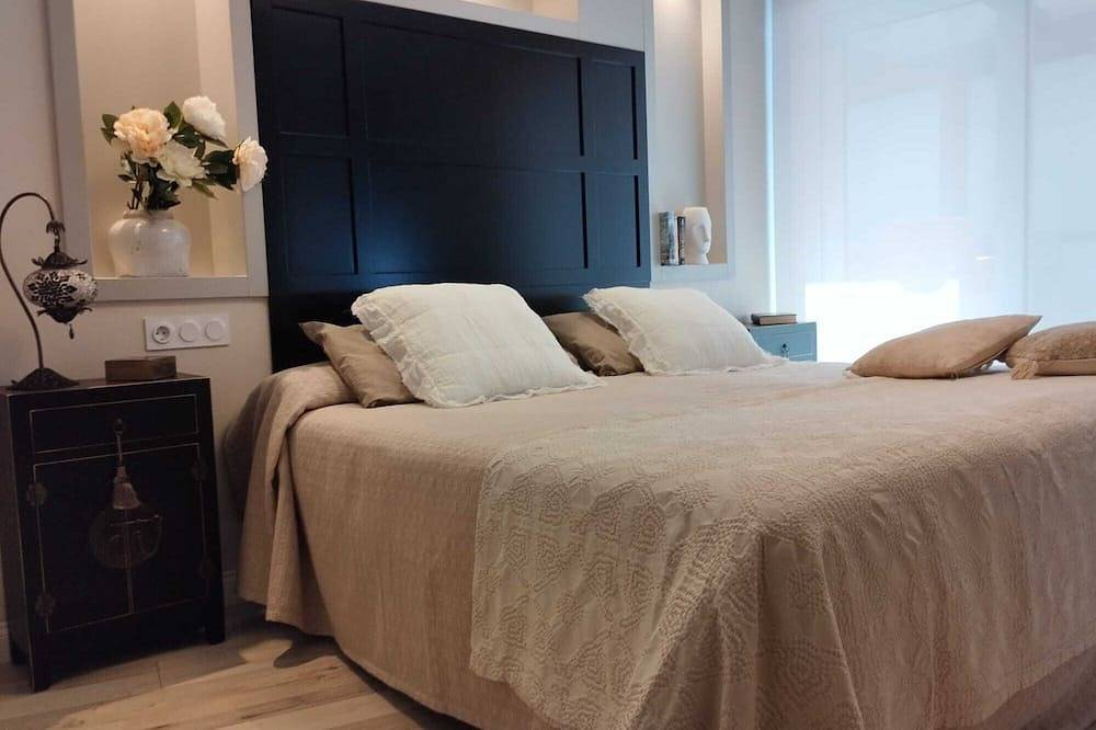 Entire apartment, Espectacular Ático con Piscina en el Centro in Vilagarcía de Arousa, Rías Baixas