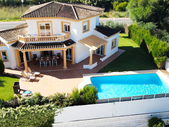 Ferienhaus für 8 Personen, mit Terrasse und Garten in Dénia - 3
