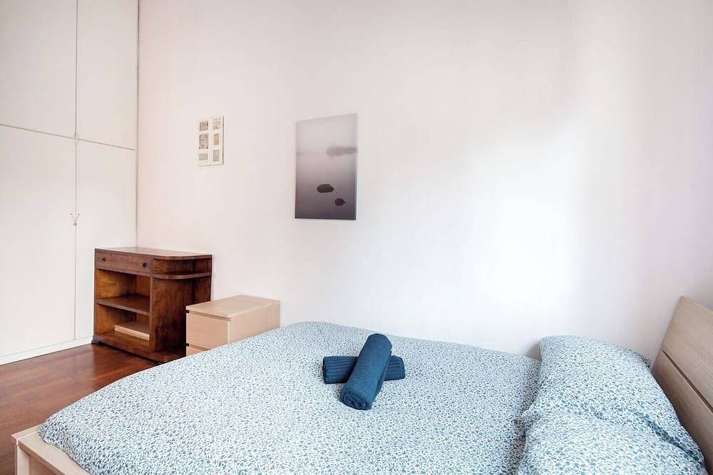 Cinque Terre breakfast home with optional access to Pool, Sauna and Jacuzzi in Sarzana, Regionaal Natuurpark Montemarcello-Magra-Vara