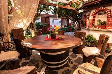 Location de vacances pour 12 personnes, avec jardin et vue, adapté aux familles dans Bansko