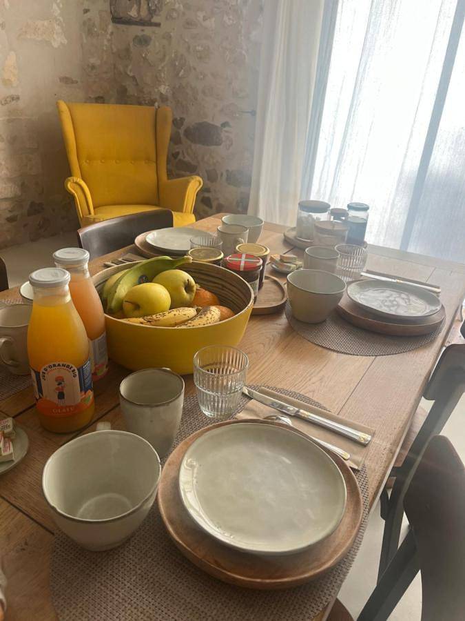 Gîte pour 2 personnes, avec piscine ainsi que jardin et vue à Guiche - 4