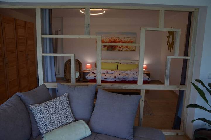 Ferienwohnung für 3 Personen, mit Whirlpool und Pool sowie Garten und Sauna, mit Haustier in Owingen - 2