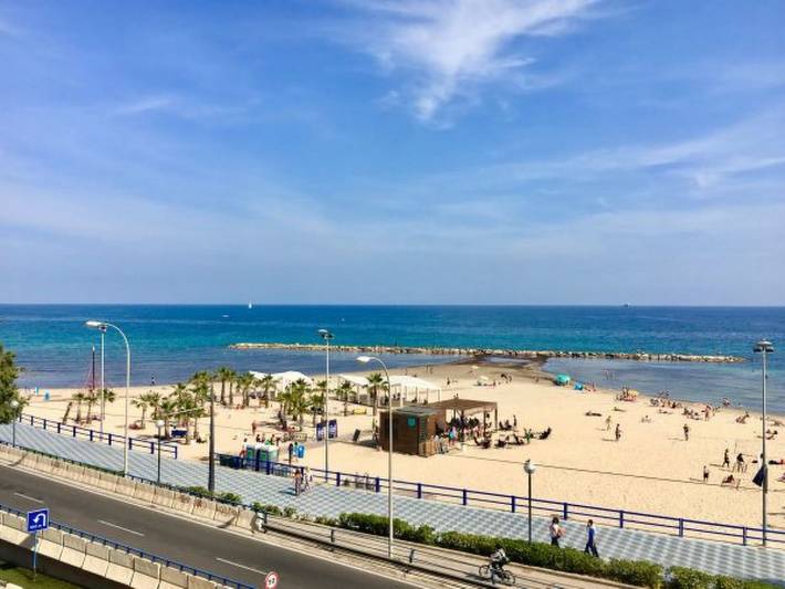 Ganze Wohnung, Apartamento Postiguet Con Balcon in Raval Roig, Alicante