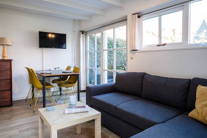 Ferienhaus für 2 Personen, mit Balkon/Terrasse und Terrasse in Hollum