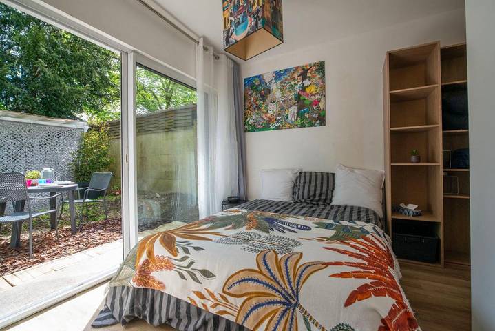 Gîte pour 3 personnes, avec terrasse et jardin à Pessac - 4