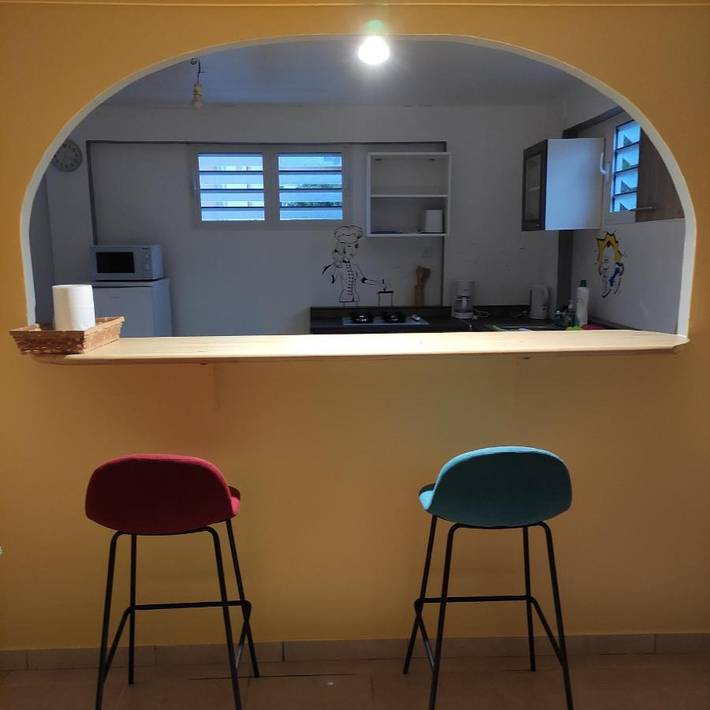 Gîte pour 6 personnes, avec jardin et jacuzzi à Gros Morne (homonymie) - 3