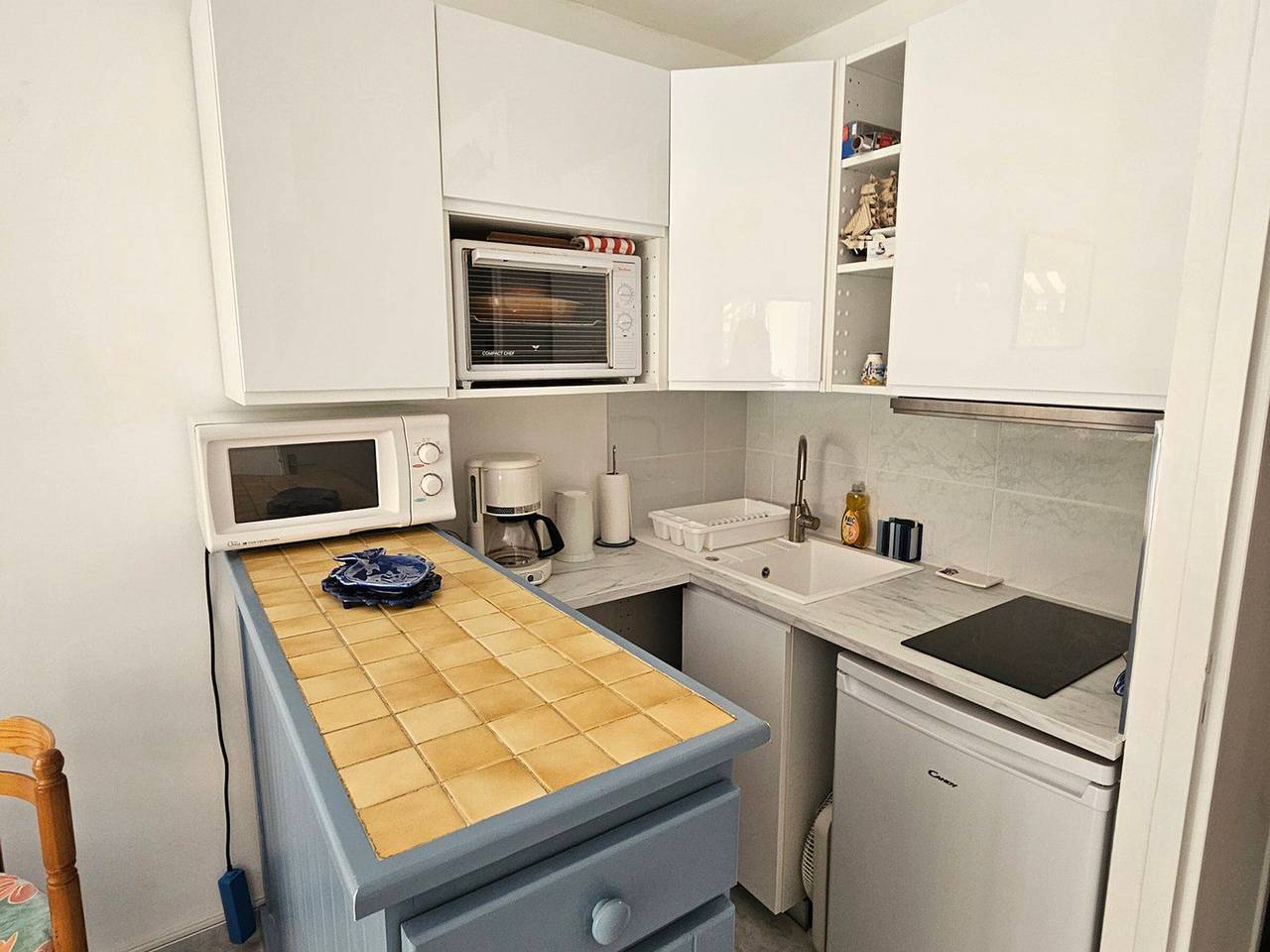 Entire studio, "Charming Studio Near Beach & Town Center, Saint-Georges-de-Didonne" in Saint-Georges-de-Didonne, Rochefort region