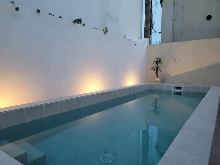 Apartamento de vacaciones para 2 personas, con piscina y jardín - 1