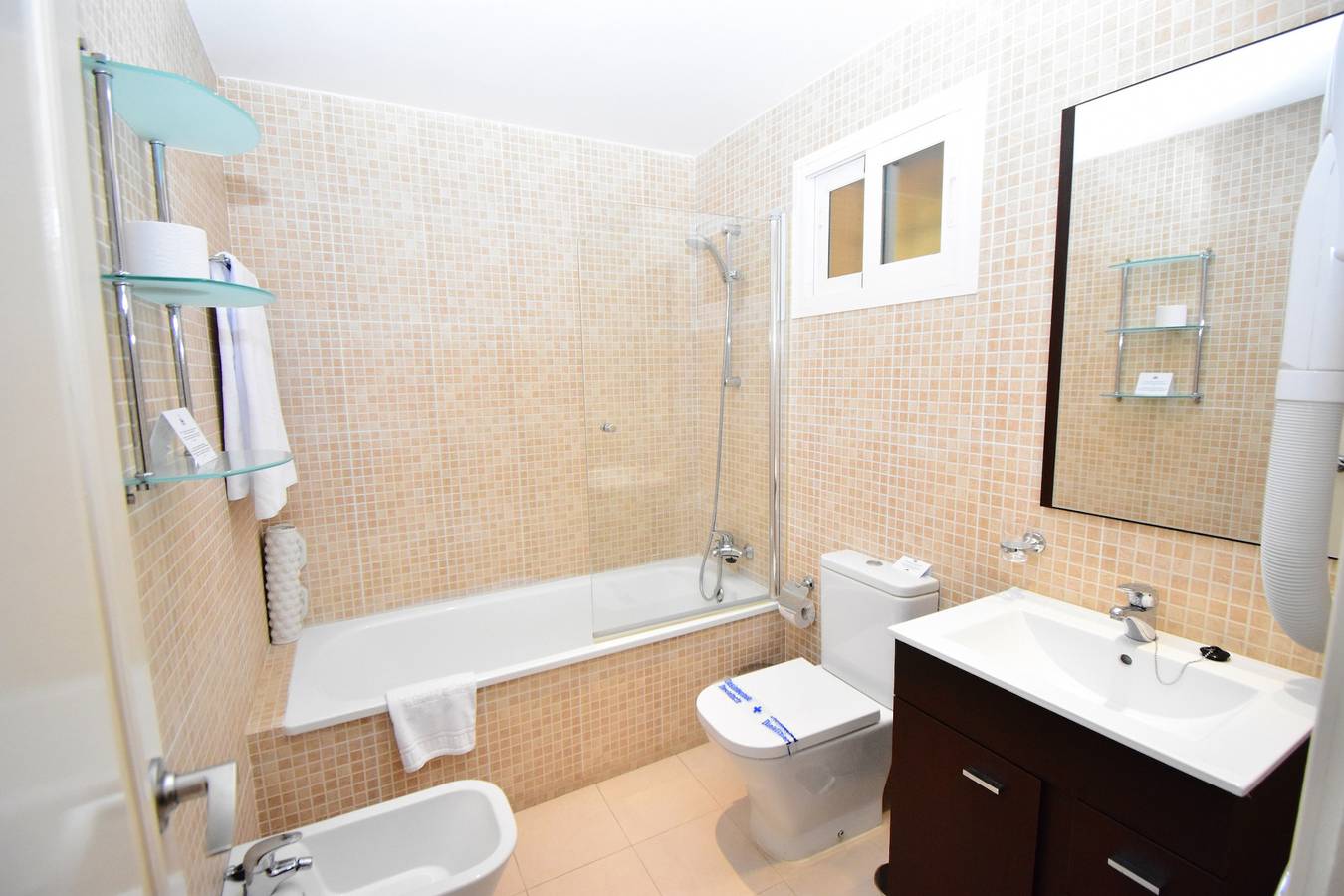 Entire studio, Studio 118 Apt Walking Distance to Beach Wyndham R in Mijas Costa, Mijas