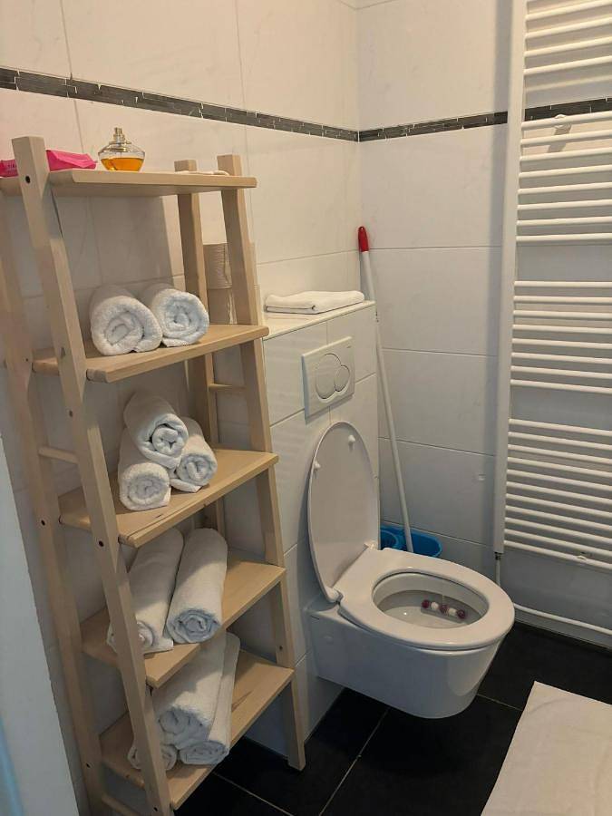 Appartement entier, Two-Bedroom Apartment in Côte hollandaise