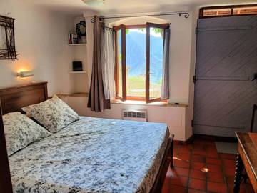 Maison d’hôte pour 2 personnes, avec vue et jardin à Castellane