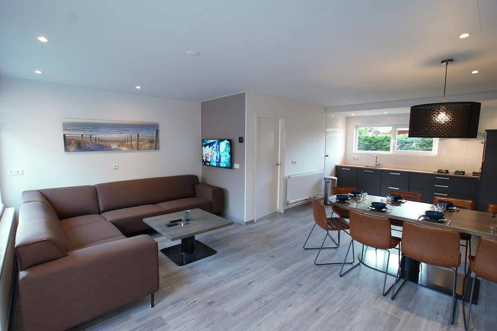 Detached bungalow, large private garden, and a sauna that can be booked as an extra in Sint Maartensvlotbrug, Noord-Holland - Nordseeküste