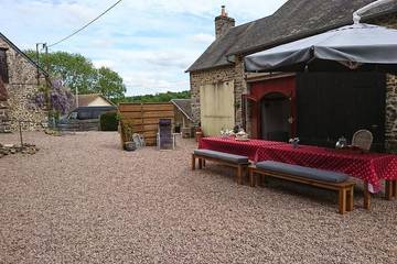 Gîte pour 8 personnes, avec jardin à Ménil-Vin