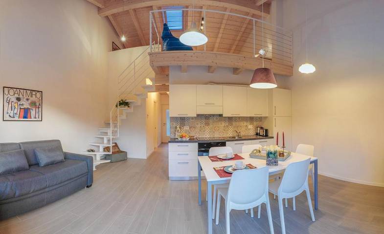 Ferienwohnung für 6 Personen, mit Ausblick und Garten