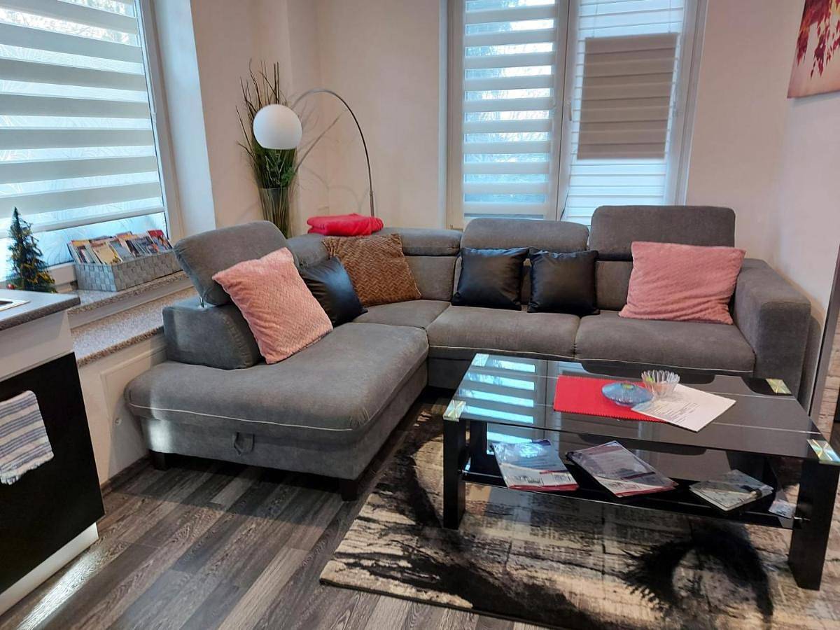 Ganze Wohnung, Two-Bedroom Apartment in Marzahn - Hellersdorf, Berlin