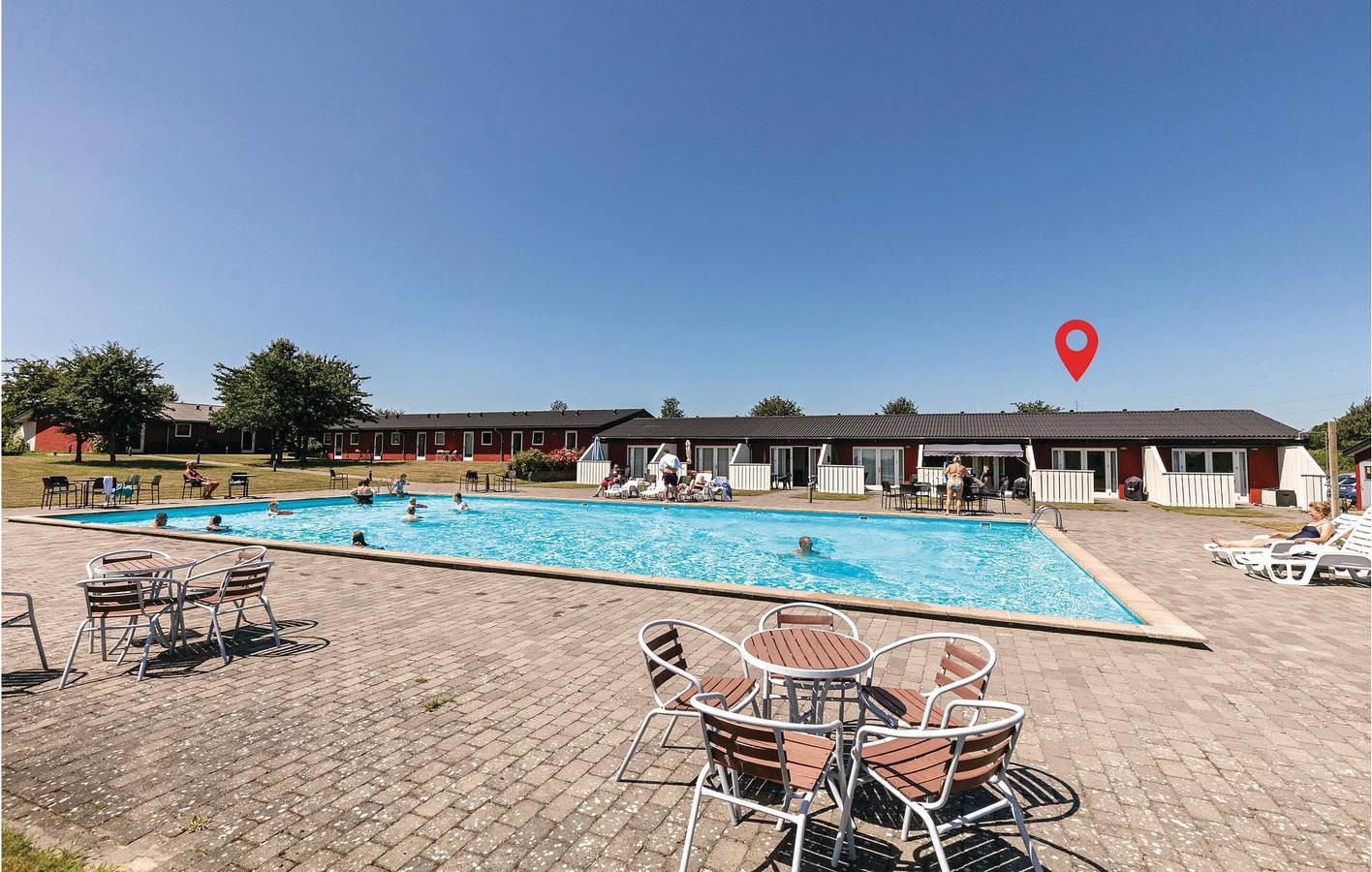 Ganze Ferienwohnung, Ferienwohnung für 4 Personen mit Pool in Aakirkeby, Bornholm