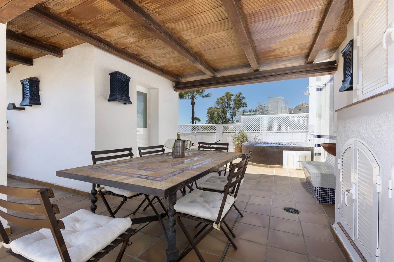 Feriehus for 10 personer med hage in Marbella West, Marbella
