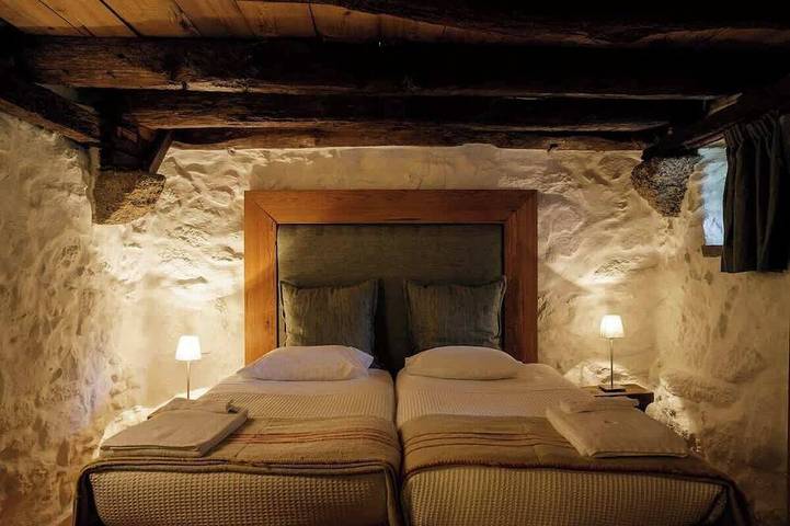 Location de vacances pour 2 personnes, avec piscine et jardin dans Cabeceiras de Basto - 3