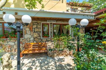 Maison d’hôte pour 2 personnes, avec terrasse et jardin dans Constanța