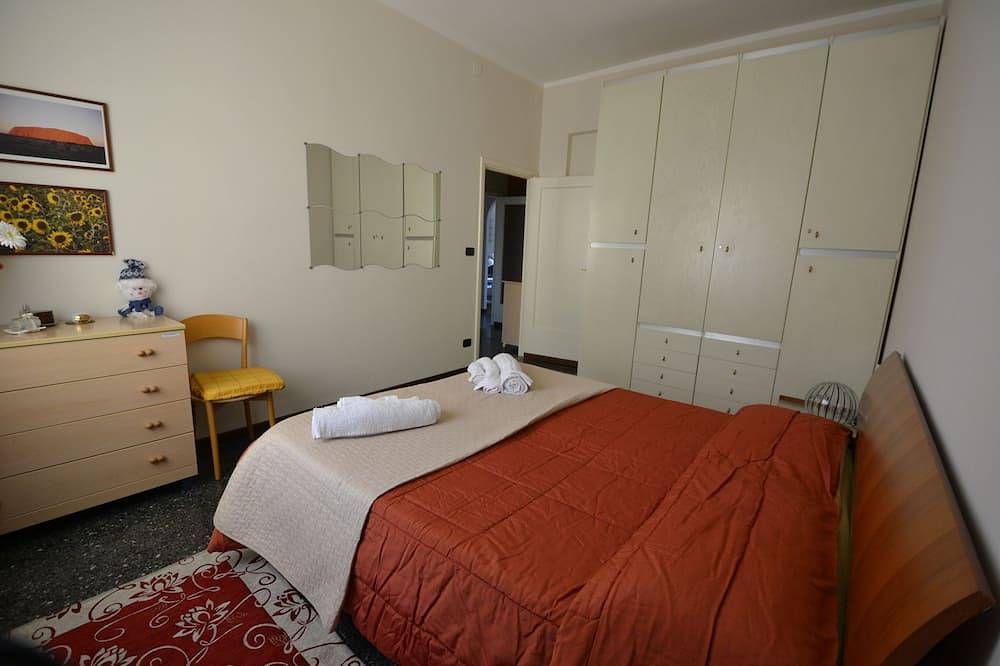Entire apartment, Magenta Apartment in the center of Varese in Varese, Varese Province