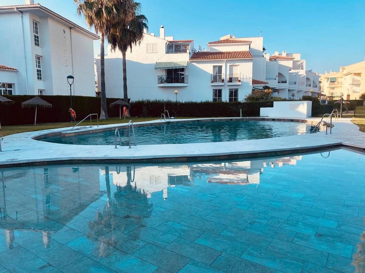 Appartement entier, Appartement à La Perla de Andalucia- Calahonda. in Urbanización La Perla de Andalucía, Motril