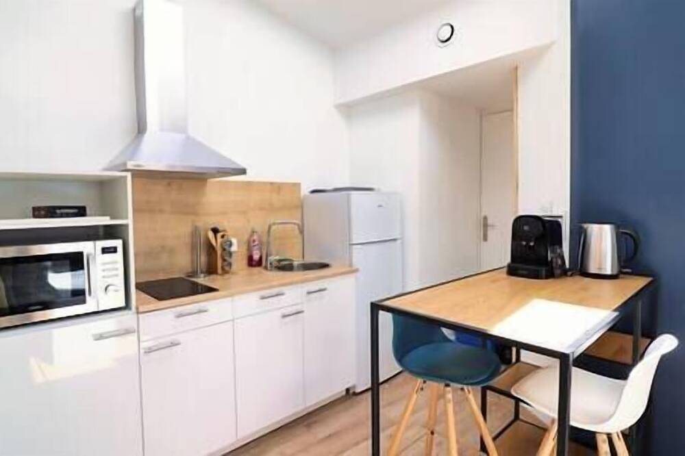 Entire apartment, Bright and fully equipped studio in Arras, Arras region
