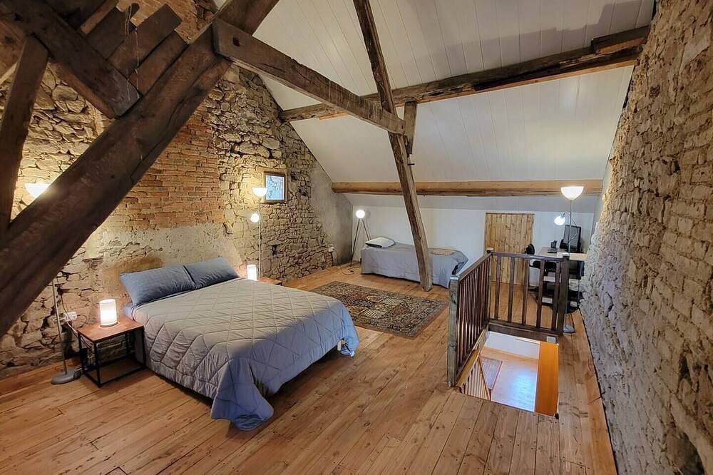 Wohnstätte-Ensuite in Bord-Saint-Georges, Guéret und Umgebung