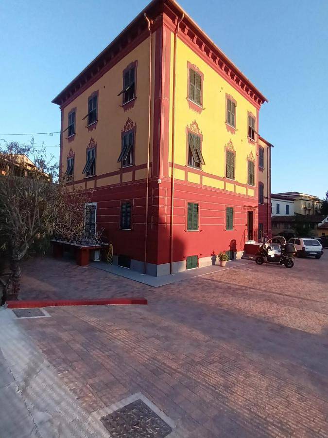 Affittacamere Sobborgospina47 in Sarzana, Parco Naturale Regionale di Montemarcello-Magra-Vara