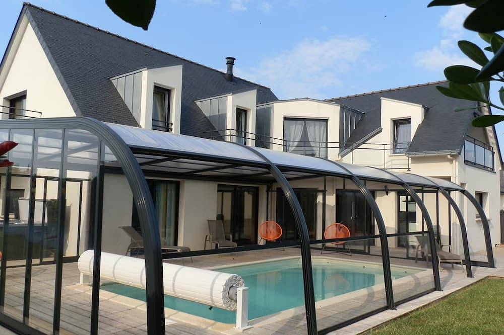 Doëlan, Villa ***** 12 p ,, piscina cubierta climatizada, spa, sauna, billar in Doëlan, Clohars-Carnoët