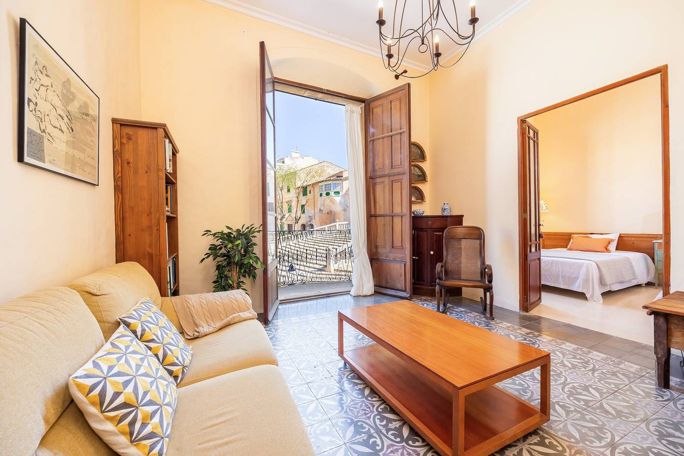 Incantevole villa 'Cas Sitger' nel cuore di Felanitx - con giardino, terrazze e Wi-Fi in Felanitx, Sud di Maiorca