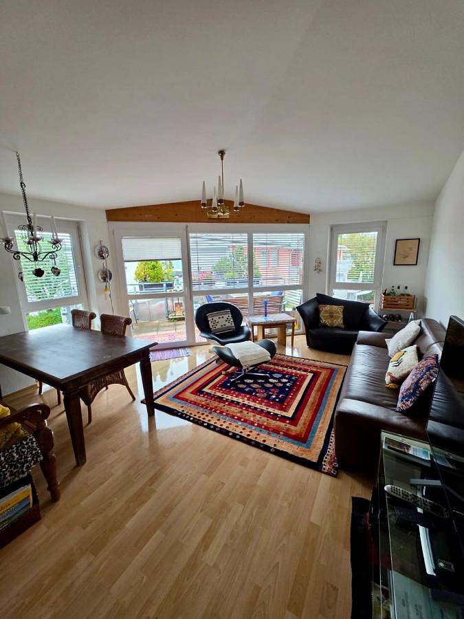 Ferienwohnung für 4 Personen, mit Balkon und Ausblick sowie Seeblick