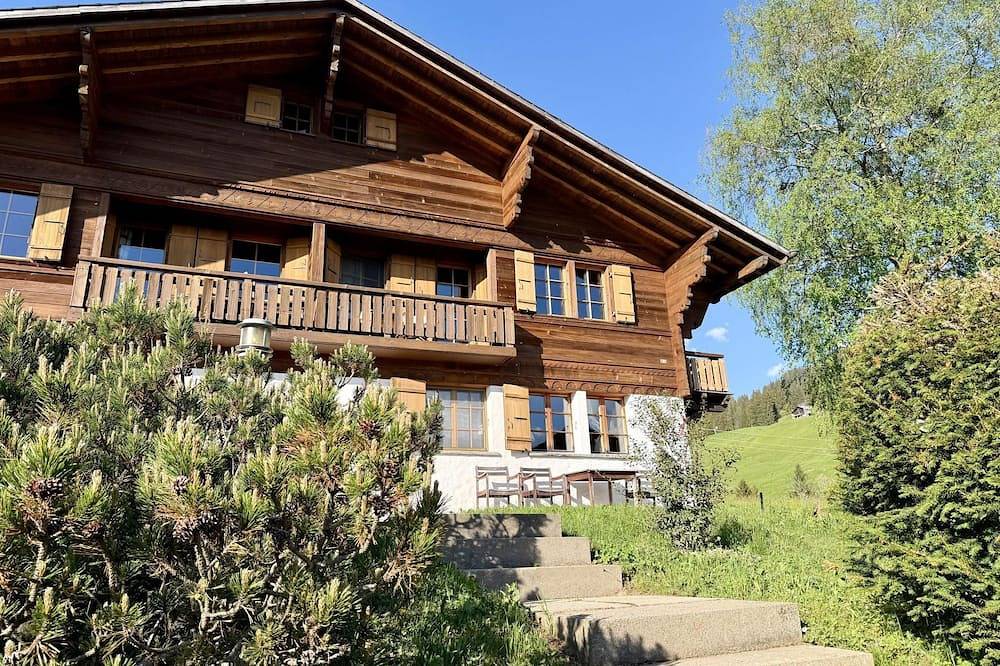 Ganze Wohnung, Hivernants Le Premier Appartement/Fewo, Dusche und Bad, Wc 4-Bettwohnung in Saanenmöser, Saanen