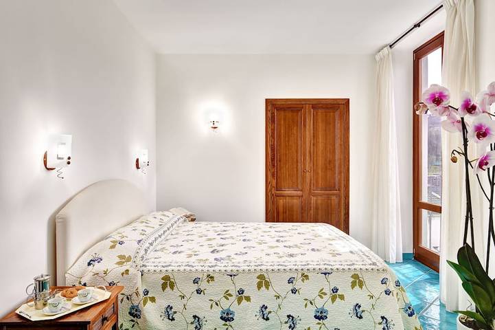 Apartamento entero, Elena apartment with panoramic views of the Gulf of Naples. Ac and parking inc. in Piano di Sorrento, Provincia de Nápoles