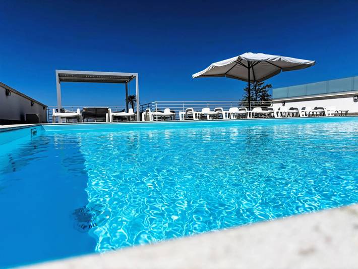 Ferienhaus für 6 Personen, mit Pool und Garten
