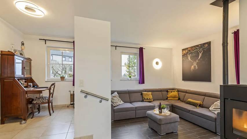 Location de vacances pour 11 personnes, avec sauna et jardin à Marchin - 3